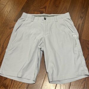 Under Armour Men's Gray Flat Front Shorts